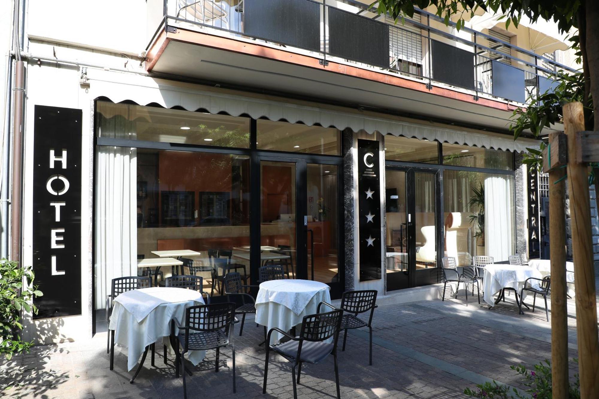 Hotel Central Giacomini Saló Exterior foto